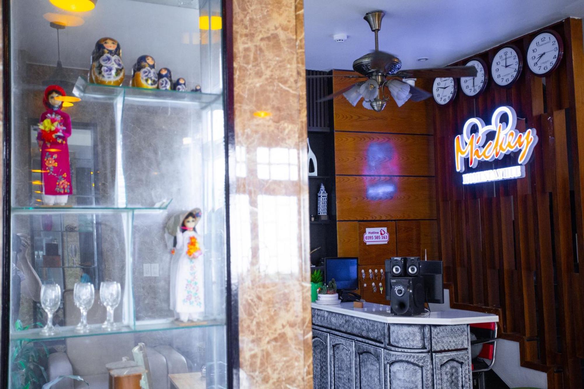 Mickey Homestay Hue Exterior photo